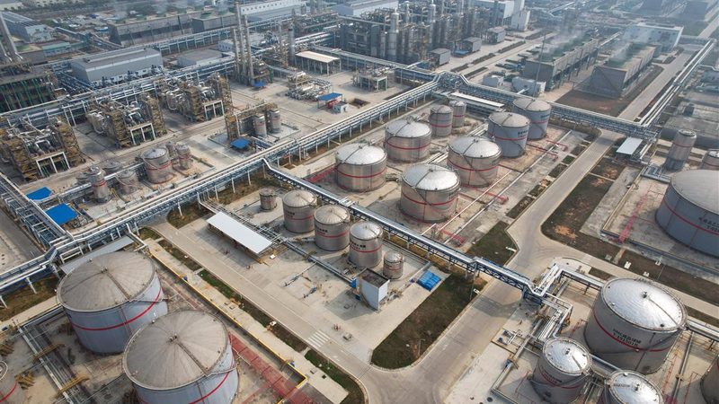 金属加工用油型号如何选？揭秘选型逻辑与关键参数