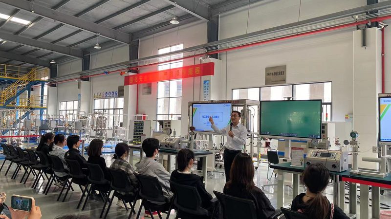 改性塑料批发价格行情：揭秘市场波动背后的逻辑**